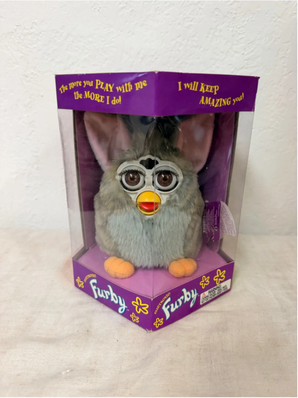 NIB Vintage 1998 Tiger Electronics Furby Grey Wolf with Brown Eyes Box Unopened